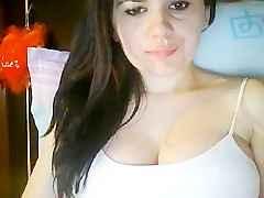 Camelia3 webcam show at 12/23/13 from Cam4