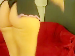 Heavy butt and hips on show that is live