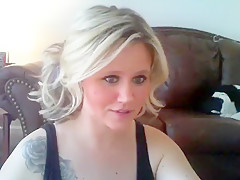 Horniesthousewife webcam show at 04/09/15 12:33 from Chaturbate