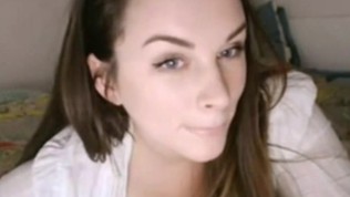 Camgirl masturbate with dildo on webcam