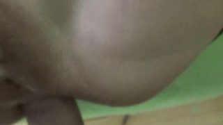 Lillie wird geil in alle Loecher gebangt