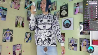 Sissy boy modeling her favorite jeans livecam